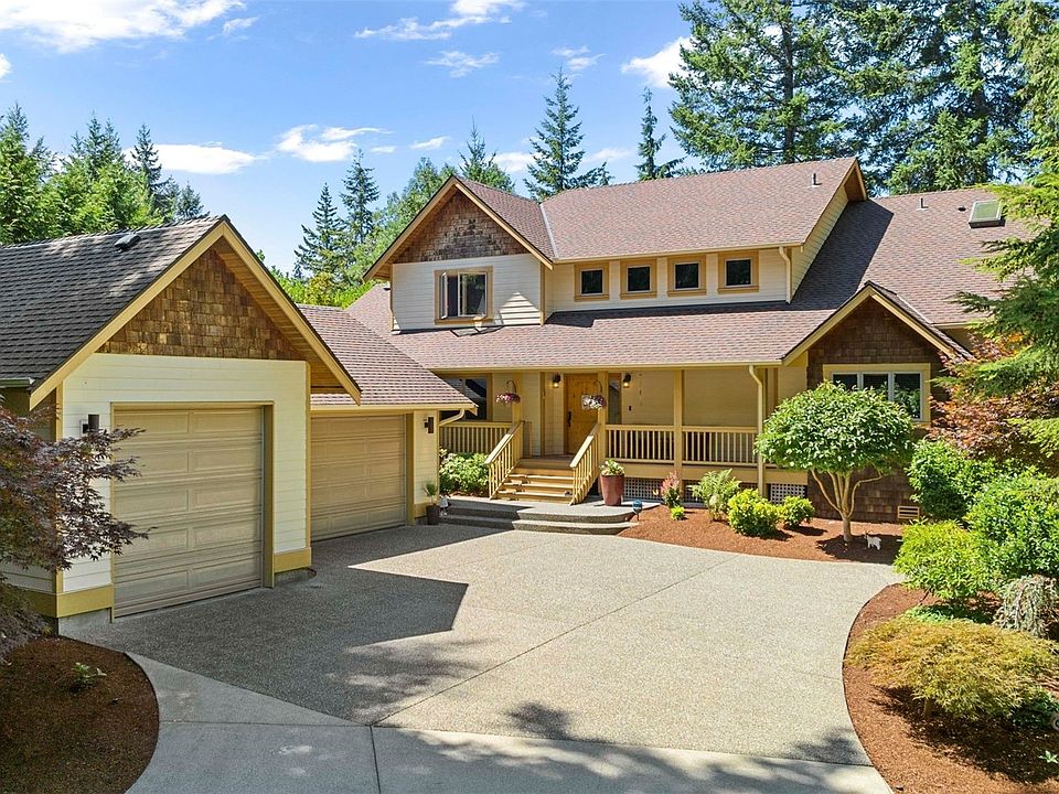 1st image of 23988 Vinland Court NW