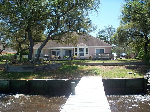 3rd image of 5708 E Bay Blvd