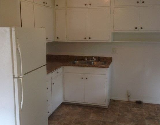 2nd image of 3519 N Eaton Ave