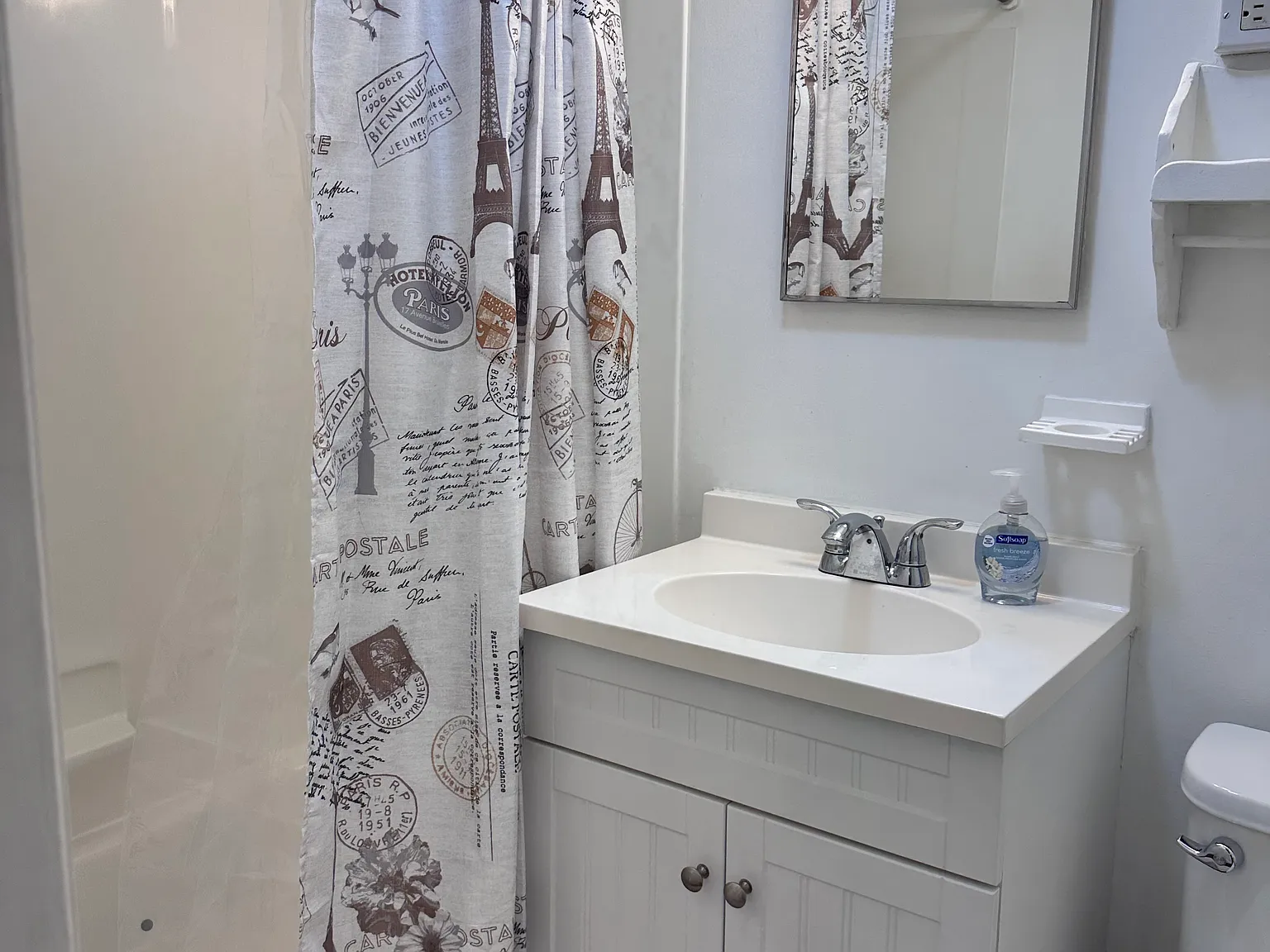 1 bed, 600 sqft, $1,450 — Photo 2