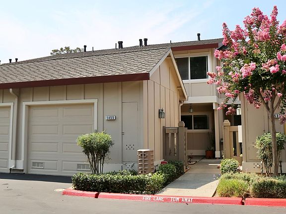 2nd image of 1455 Golden Meadow Sq