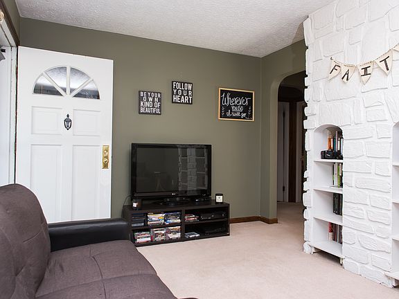 5th image of 4136 Ellery Ave