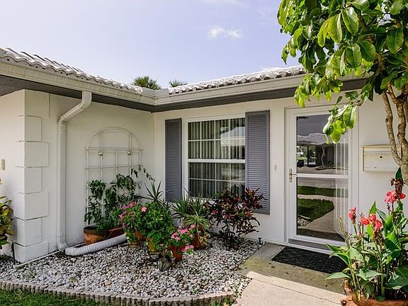 4th image of 5446 Magnolia Trl N
