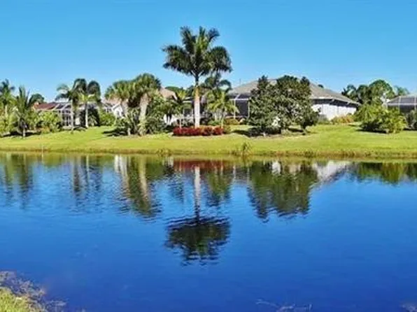 845 Rotonda Cir #913, Rotonda West, FL 33947