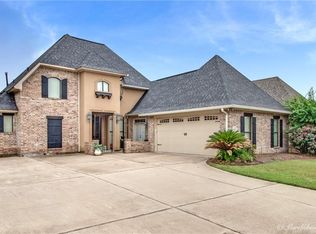 801 Hackberry Dr, Bossier City, LA 71111