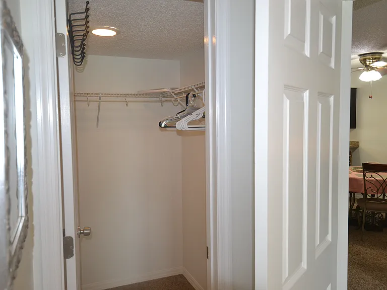 161 Lakeside Dr — Photo 34