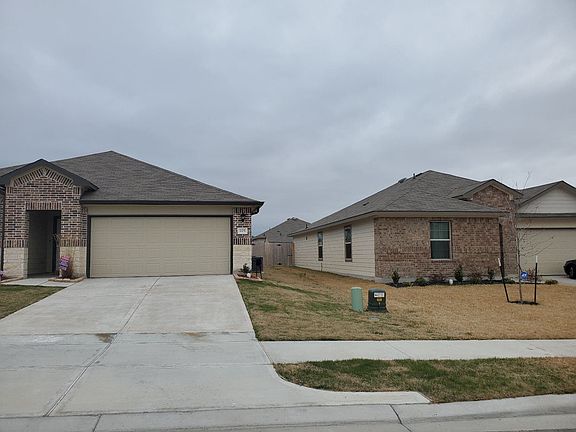 2nd image of 107 Blanco Dr