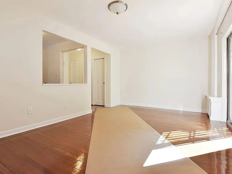 144 W 92nd St #1B — Photo 19