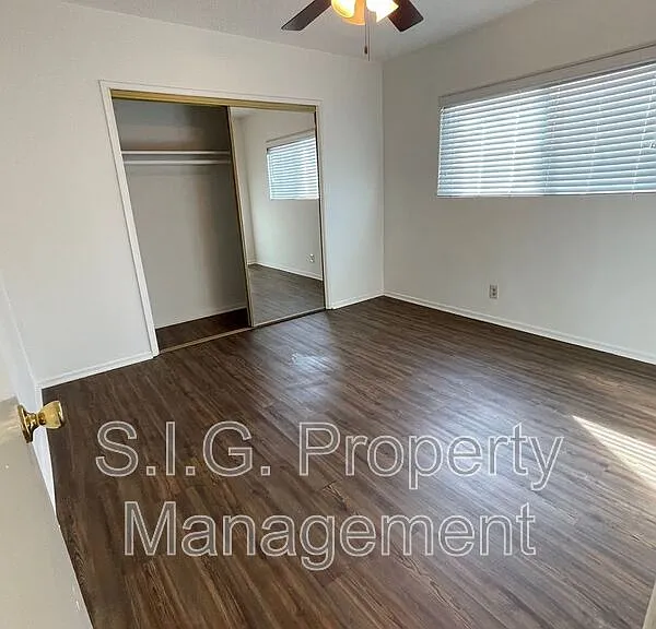 501 S 7th St #F — Photo 17