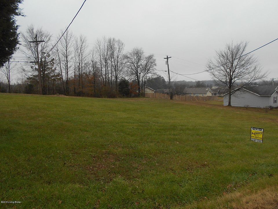 2nd image of 706 Cave Mill Rd