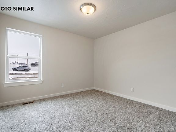 Photo Similar
