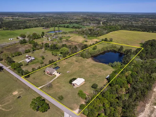 8101 Ludlam Rd, Laurel Hill, FL 32567