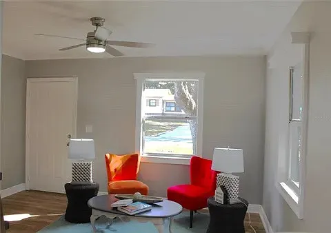 407 W Valencia St — Photo 3