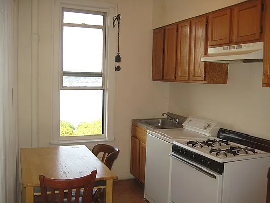 Rented by Maison International | media 14