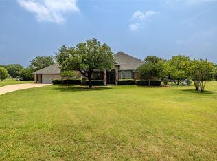11 Norwood Ct, Burleson, TX 76028