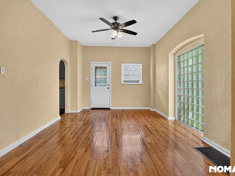 1117 Chartiers Ave — Photo 17