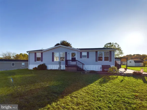 4193 Leah Ave, Dover, PA 17315