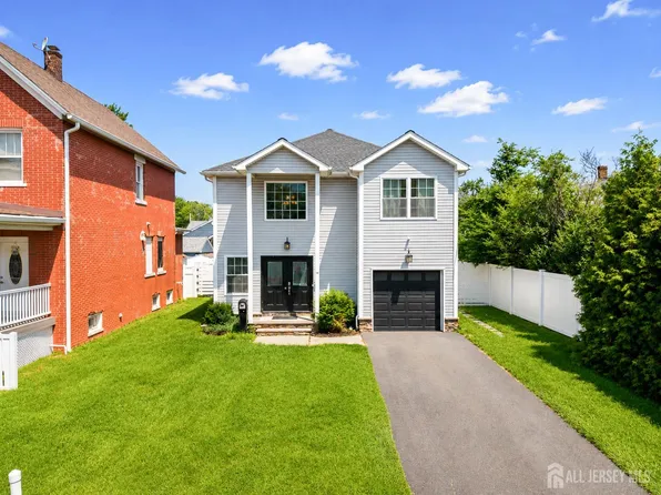 14 Luther Ave, Hopelawn, NJ 08861