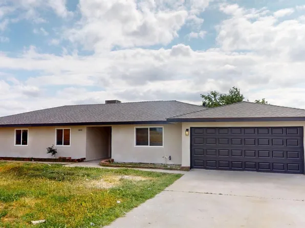 26370 Old Mill Dr, Madera, CA 93638