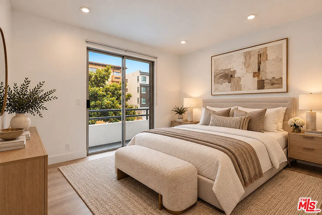 2 bed, 2.0 bath, $3,795 — Photo 4