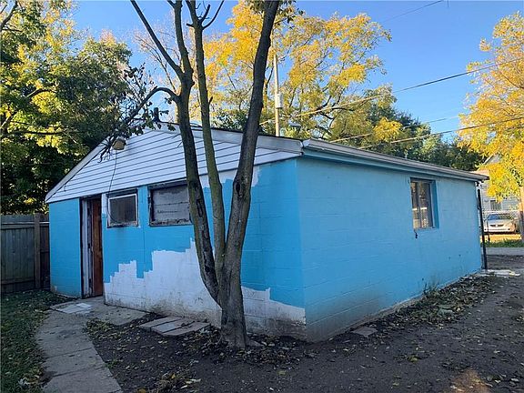 2nd image of 764 N Arnolda Ave