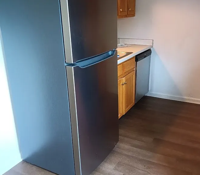 128 Henry Dr — Photo 8