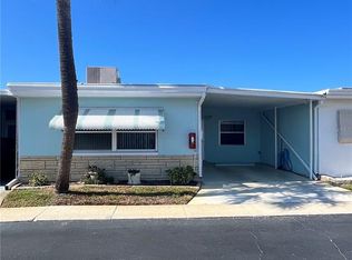 250 Rosery Rd NW APT 260, Largo, FL 33770