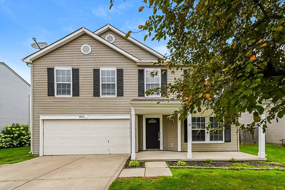 3 bed, 2.5 bath, 2476 sqft, $2,130 — Photo 4