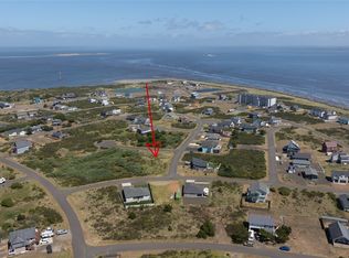 1433 Kailua Ct, Ocean Shores, WA 98569