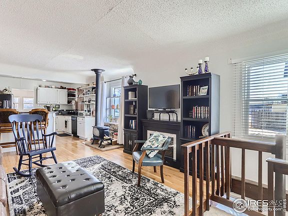 4th image of 309 Goodrich Ave