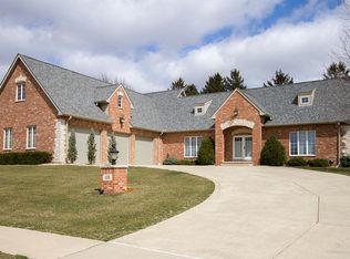 110 S Oklahoma Ave, Morton, IL