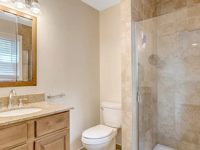 6717 Reynard Dr — Photo 28