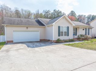 2074 Green Pond Rd, Soddy Daisy, TN 37379