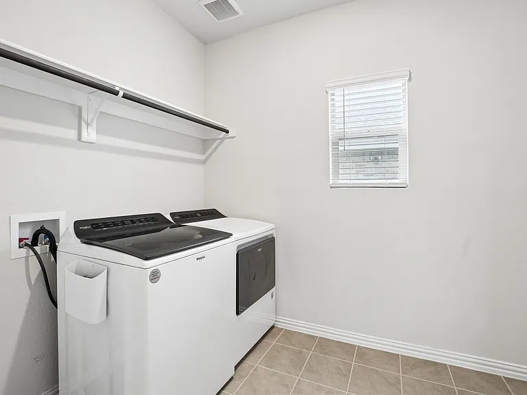 2232 Sun Star Dr — Photo 16