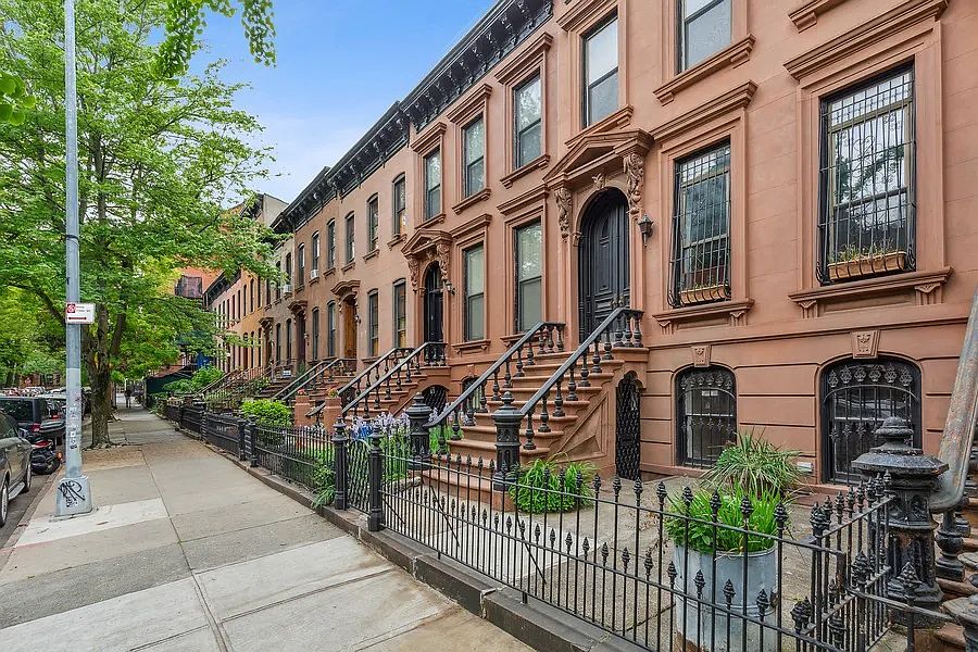 1st image of 31 Clifton Pl