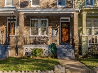 104 17th St SE, Washington, DC 20003