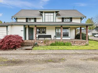 403 Alder St, Yoncalla, OR 97499