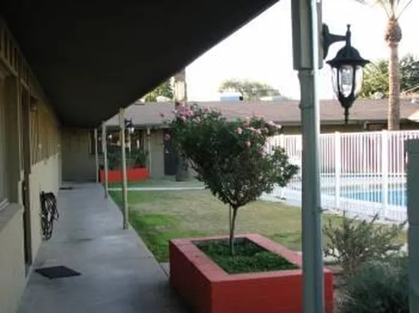 3026 N 40th St APT 5, Phoenix, AZ 85018