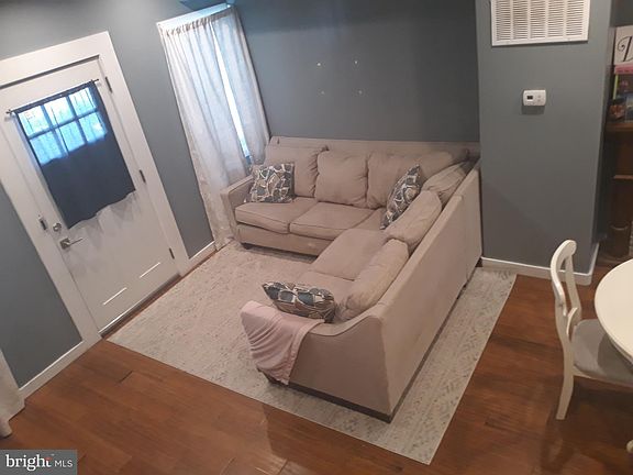 5th image of 4720 E Oakmont St