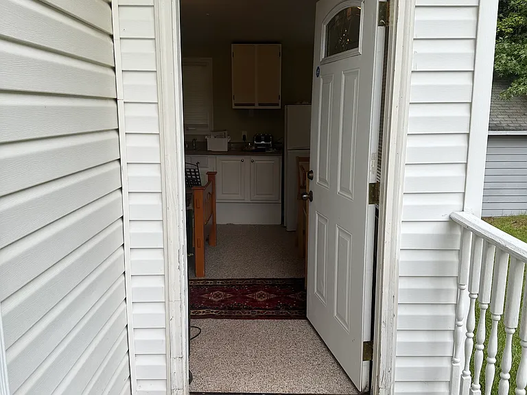 6405 Garrett Rd — Photo 7