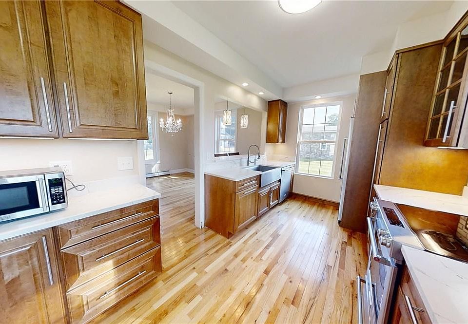 1st image of 108 Highland Avenue