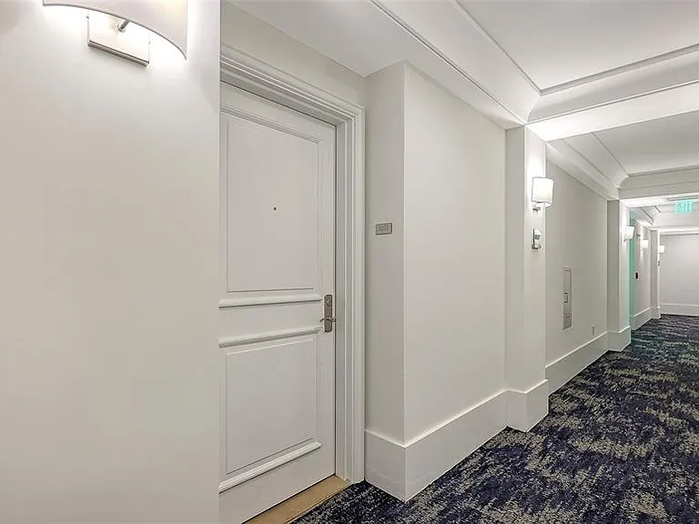 1350 Main St #1007 — Photo 3