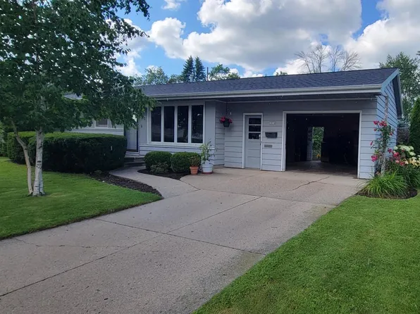 1016 Magnolia AVENUE, Manitowoc, WI 54220