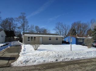 1500 N Berwick Blvd, Waukegan, IL 60085