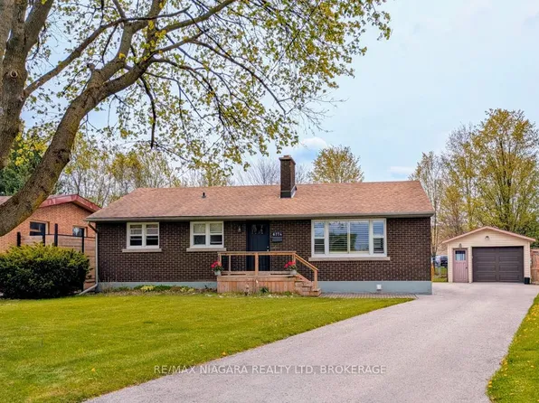 6774 Glendoone St, Niagara Falls, ON L2J 1G2