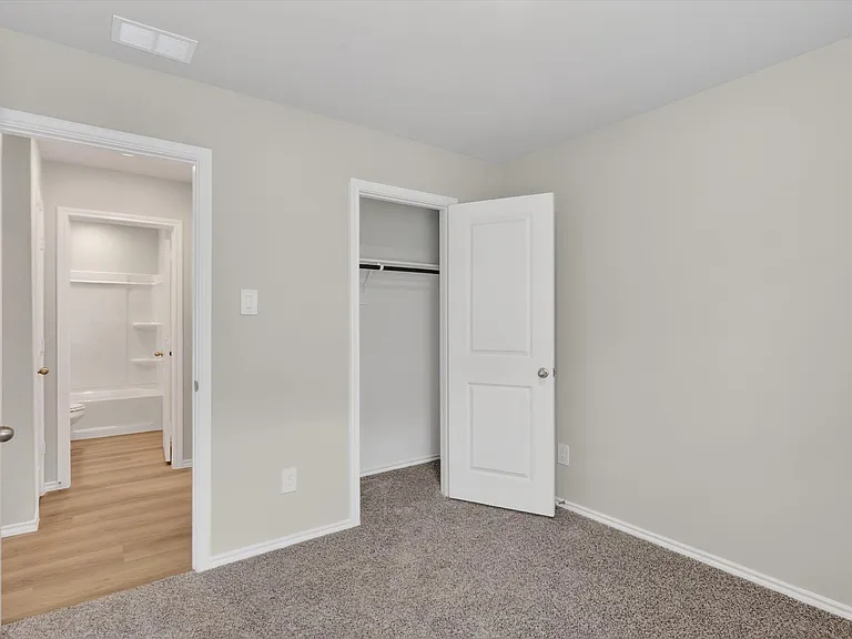 5533 Flannel Ln — Photo 11