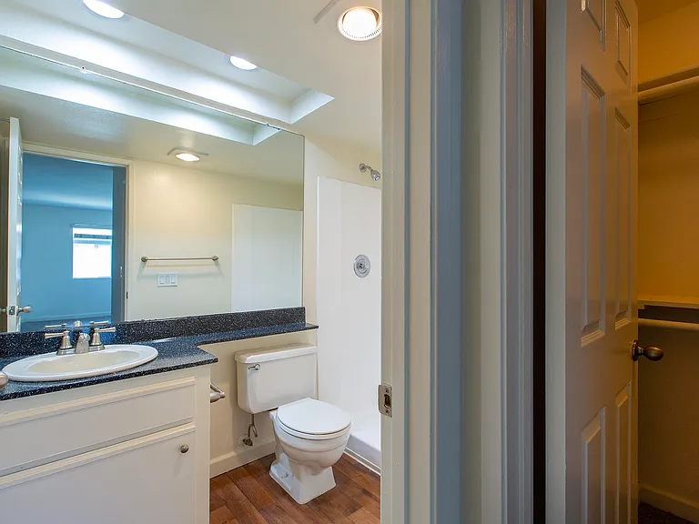 Elan Paseo Vista — Photo 15