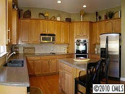 4th image of 506 Palmerston Ln