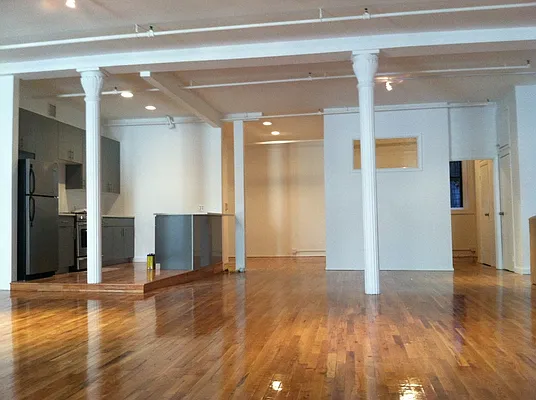 Rented by United American Land | media 20