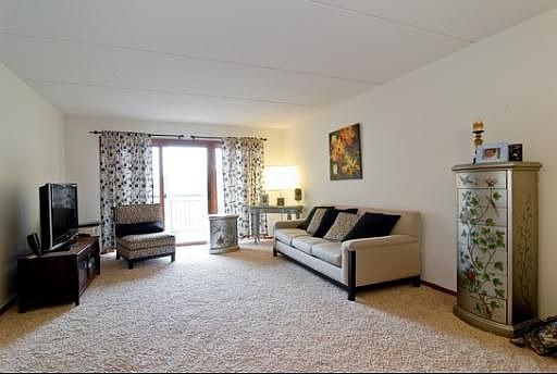 2nd image of 6461 W Warner Ave APT 212